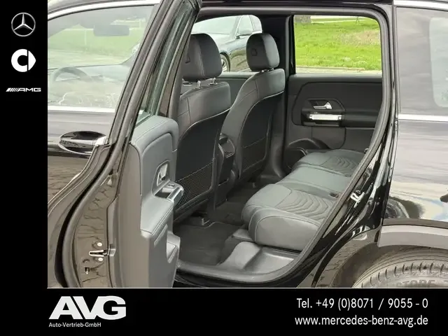 Mercedes-Benz EQB 300