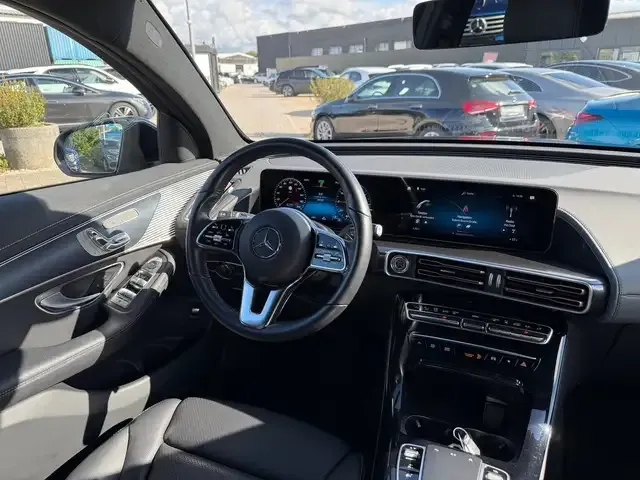 Mercedes-Benz EQC 400