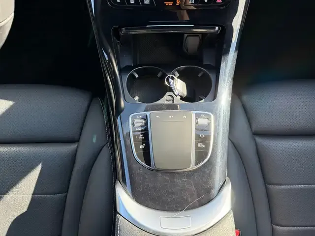Mercedes-Benz EQC 400