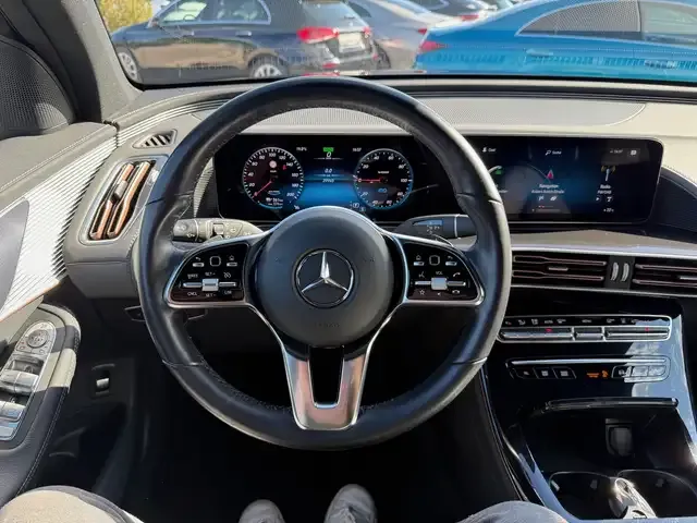 Mercedes-Benz EQC 400