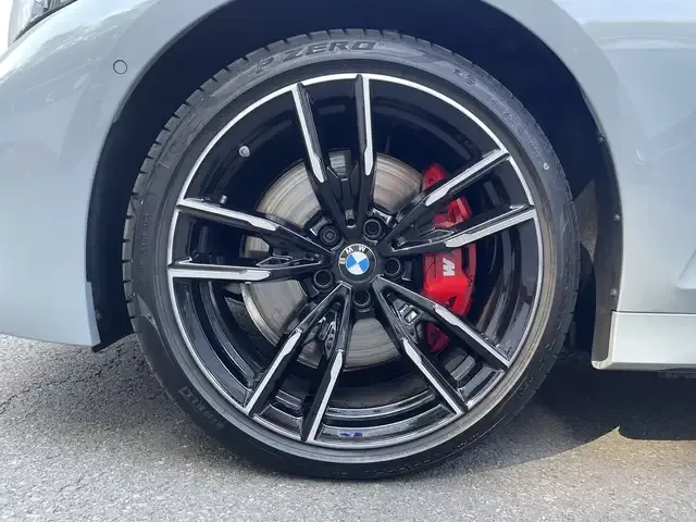 BMW 340