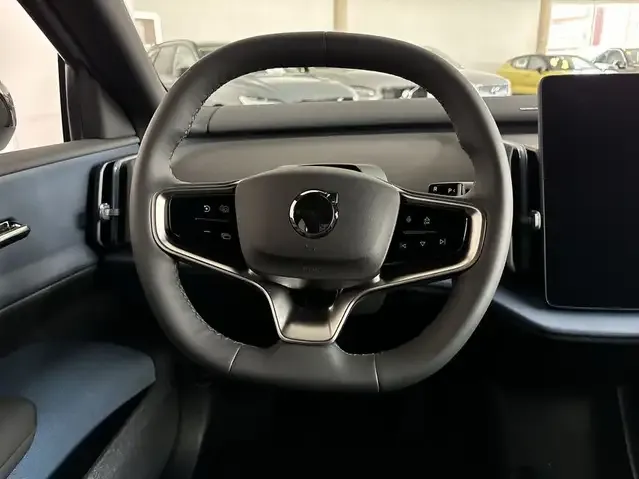Volvo EX30