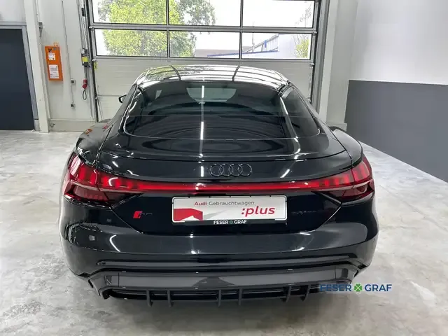 Audi RS e-tron GT