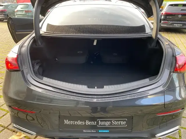 Mercedes-Benz CLE 300