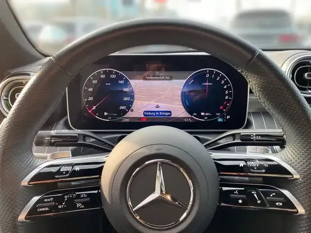 Mercedes-Benz CLE 300