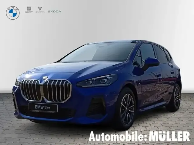 BMW 220