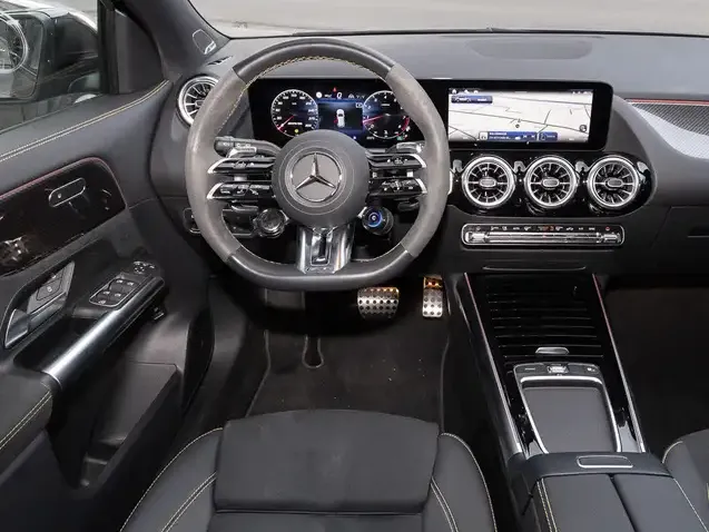 Mercedes-Benz GLA 45 AMG