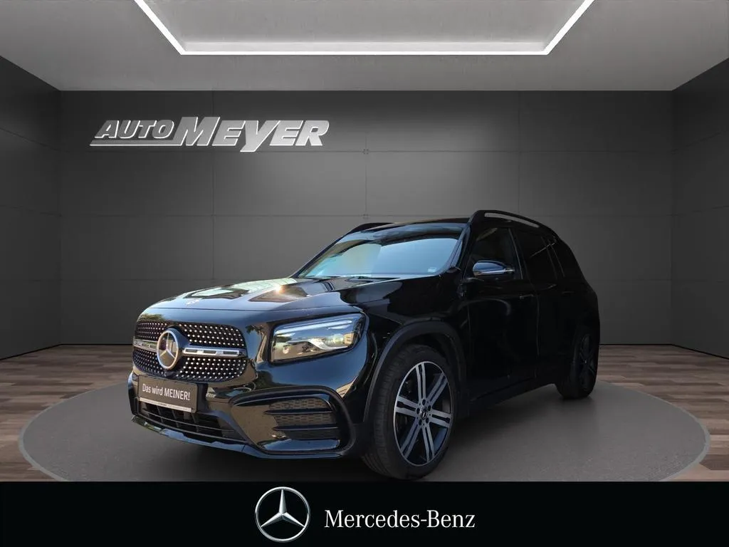 Mercedes-Benz GLB 220