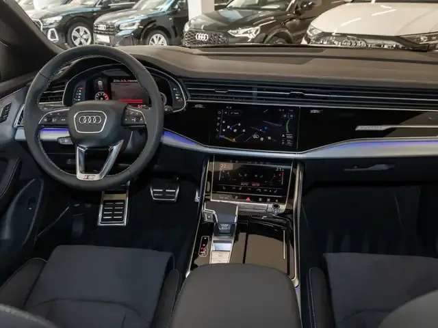 Audi SQ8