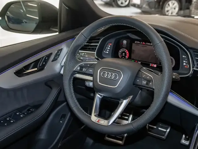 Audi SQ8