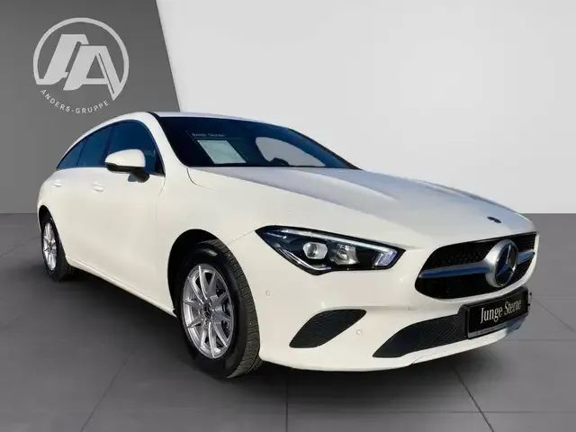 Mercedes-Benz CLA 180