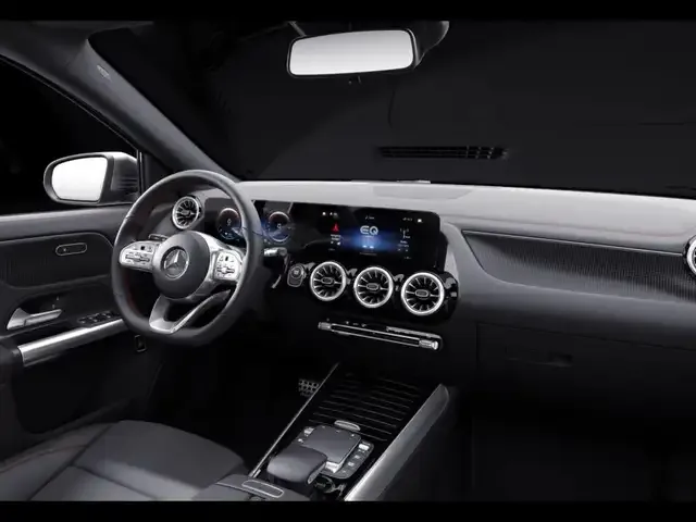 Mercedes-Benz EQA 250