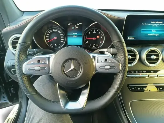 Mercedes-Benz GLC 200