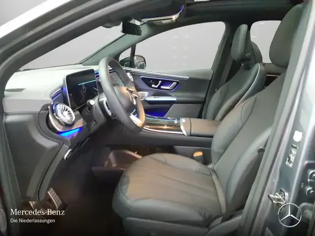 Mercedes-Benz EQE SUV