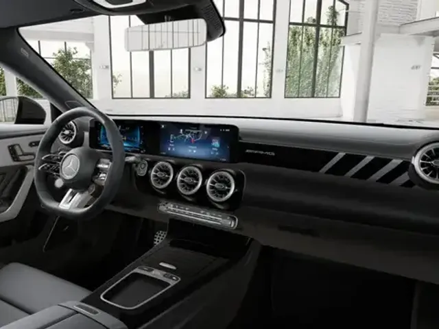 Mercedes-Benz CLA 45 AMG