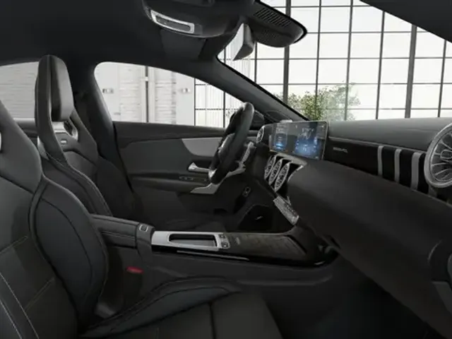 Mercedes-Benz CLA 45 AMG