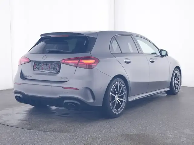 Mercedes-Benz A 35 AMG