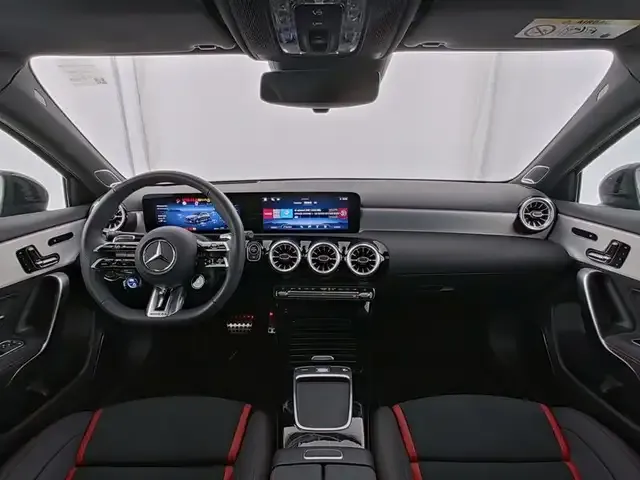 Mercedes-Benz A 35 AMG