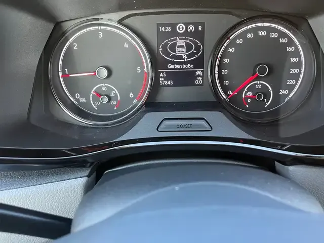 Volkswagen T6.1 Caravelle