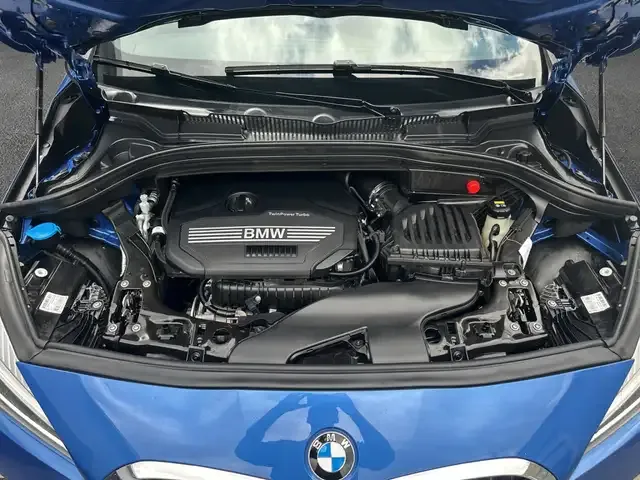 BMW 218