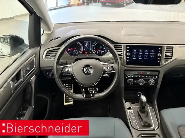 Volkswagen Golf Sportsvan