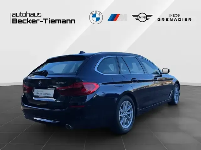 BMW 530