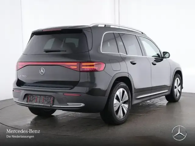 Mercedes-Benz EQB 250