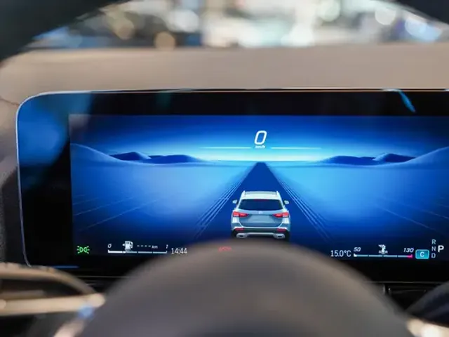 Mercedes-Benz GLA 200