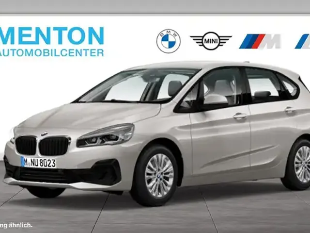 BMW 218
