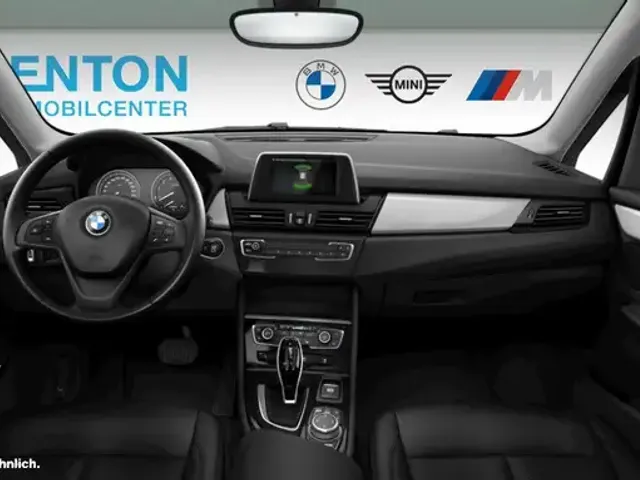 BMW 218