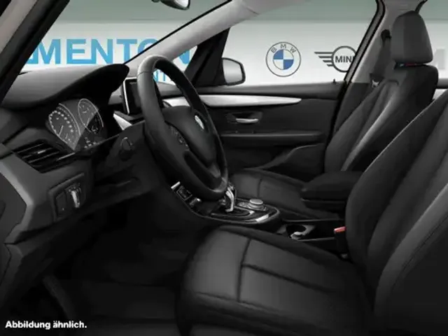 BMW 218