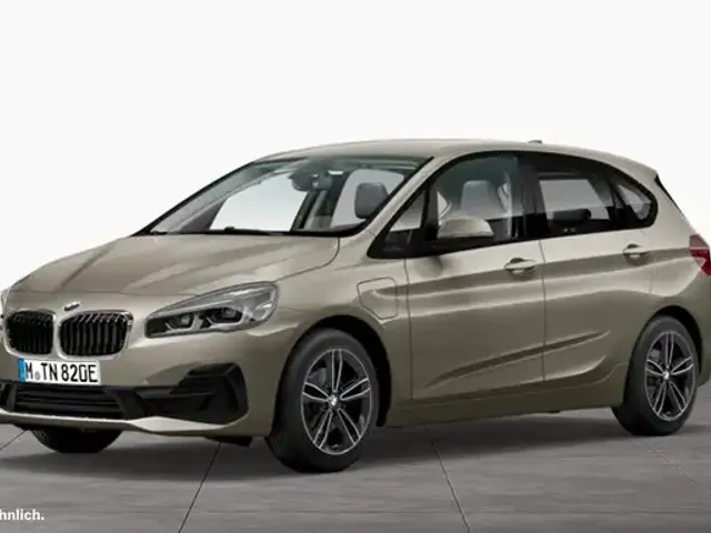 BMW 225