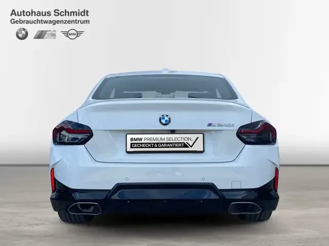 BMW 240