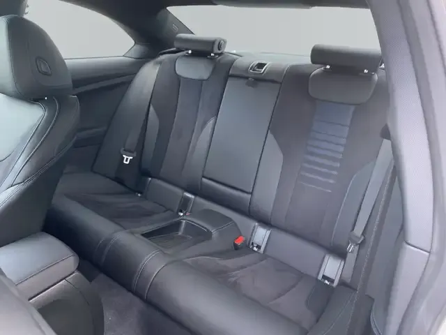 BMW 240