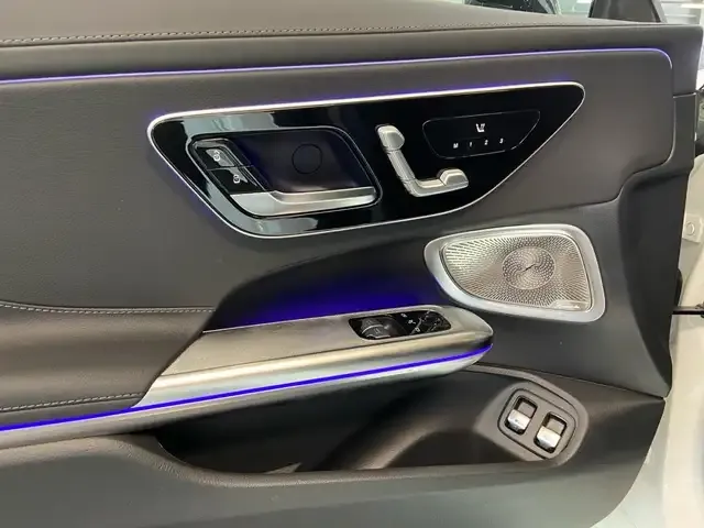 Mercedes-Benz CLE 300