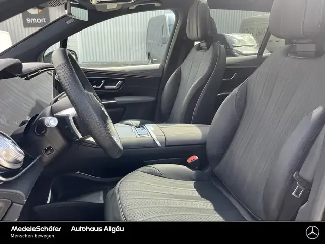 Mercedes-Benz EQS SUV