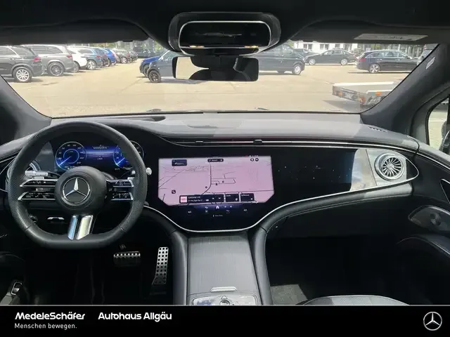 Mercedes-Benz EQS SUV