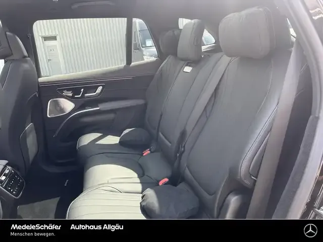 Mercedes-Benz EQS SUV