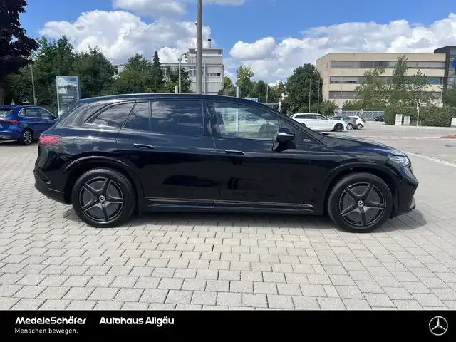 Mercedes-Benz EQS SUV