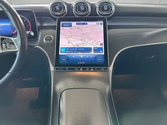 Mercedes-Benz GLC 220