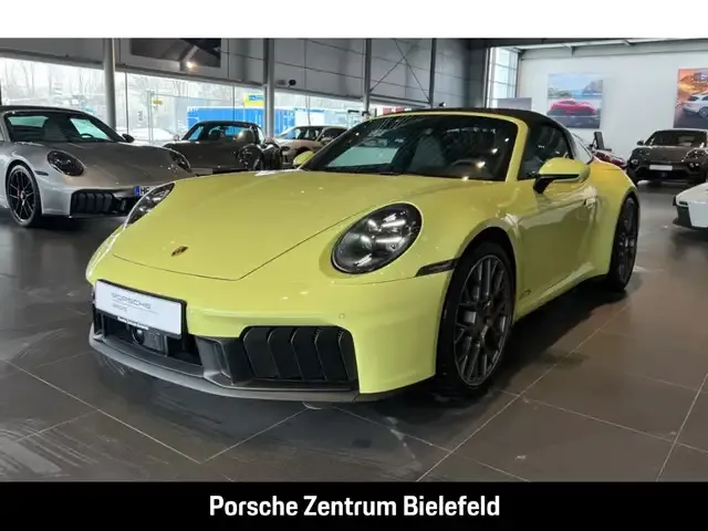 Porsche 992