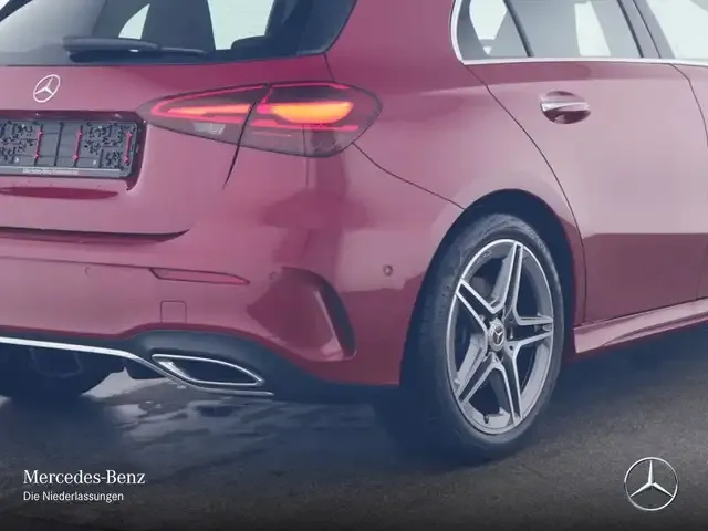 Mercedes-Benz A 220