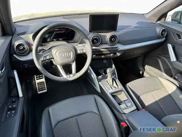 Audi SQ2