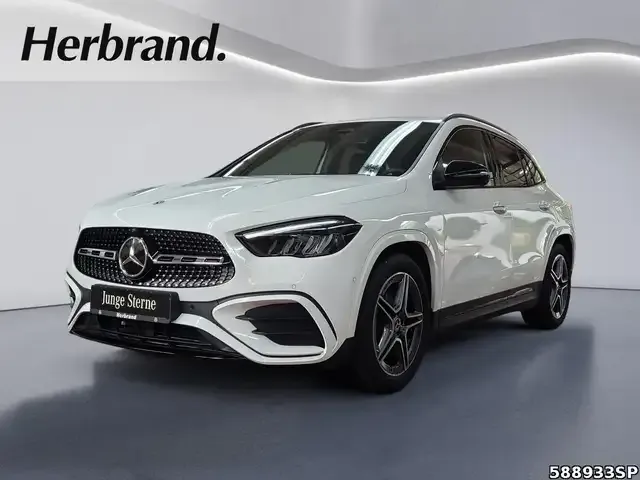 Mercedes-Benz GLA 220