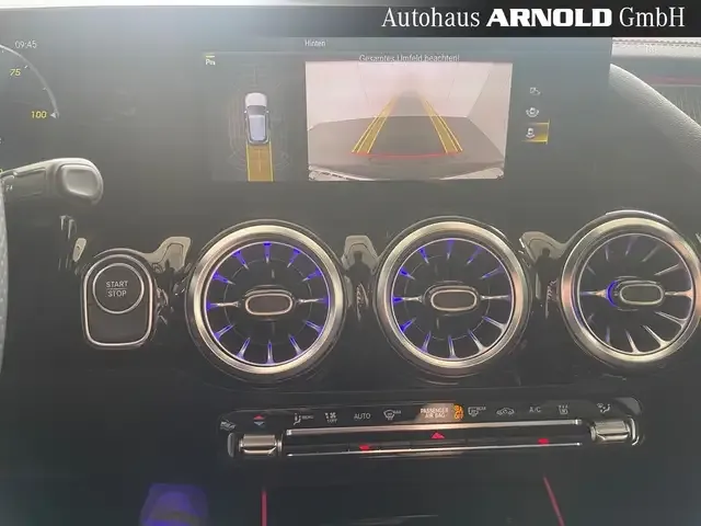 Mercedes-Benz EQA 300