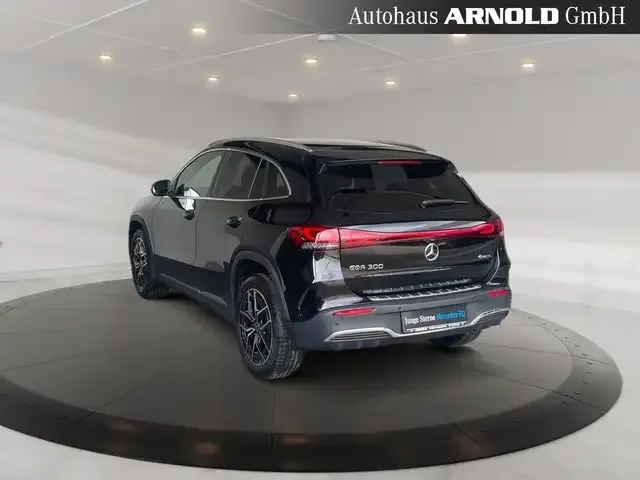 Mercedes-Benz EQA 300