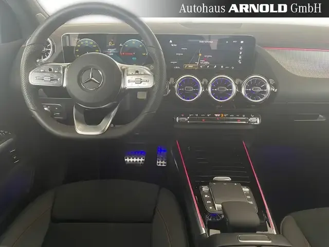 Mercedes-Benz EQA 300