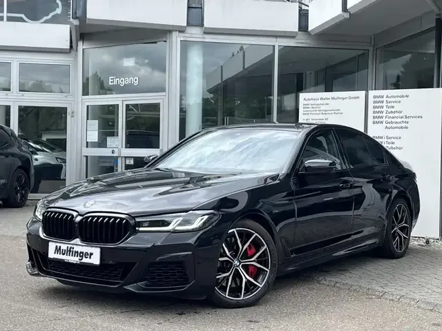 BMW M550