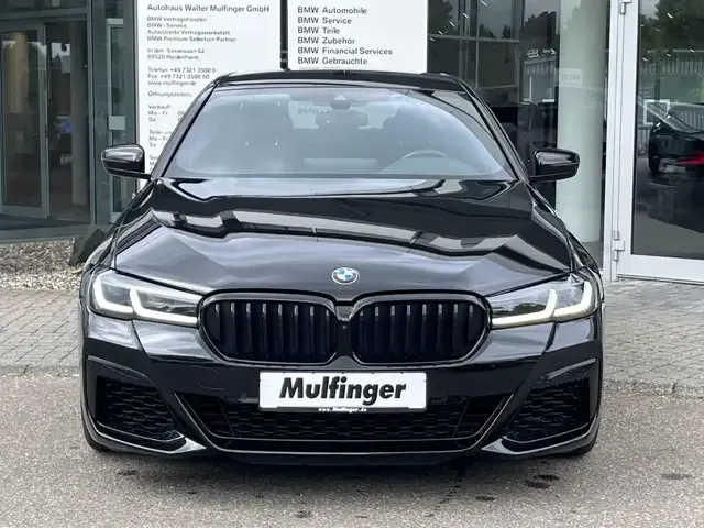 BMW M550