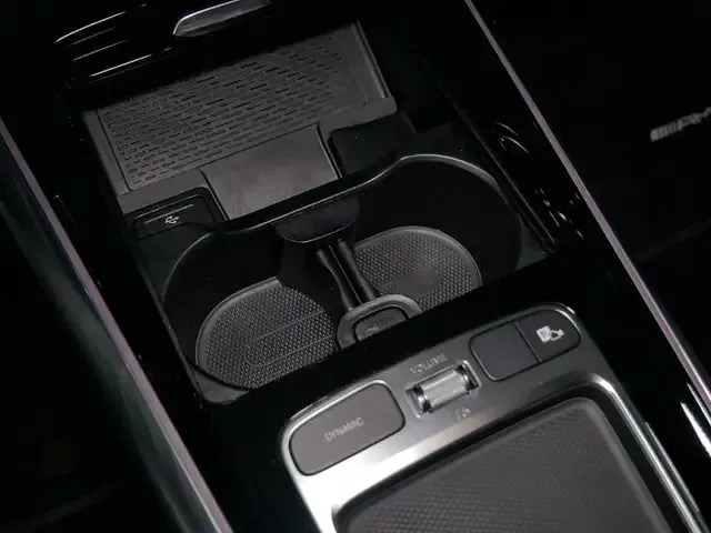 Mercedes-Benz EQA 300